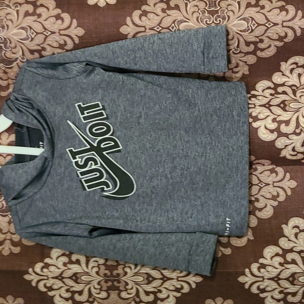 18M Nike Dri-fit Hoodie